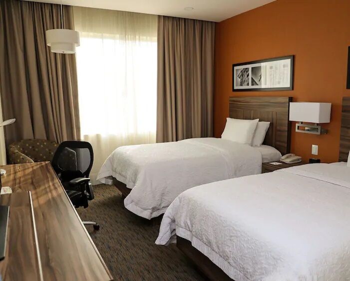 Hampton Inn By Hilton Irapuato Esterno foto